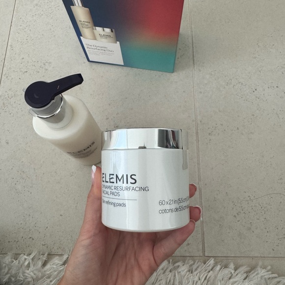 Elemis Dynamic Resurfacing Duo - Picture 5 of 5